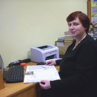 Полянецька Олена Едуардівна -  провідний бібліотекар 